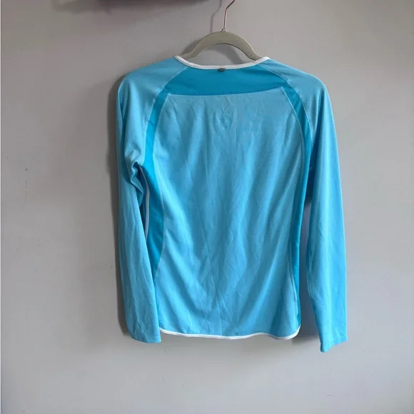 Nike Light Blue Long-Sleeve Performance Top - Picture 4 of 4
